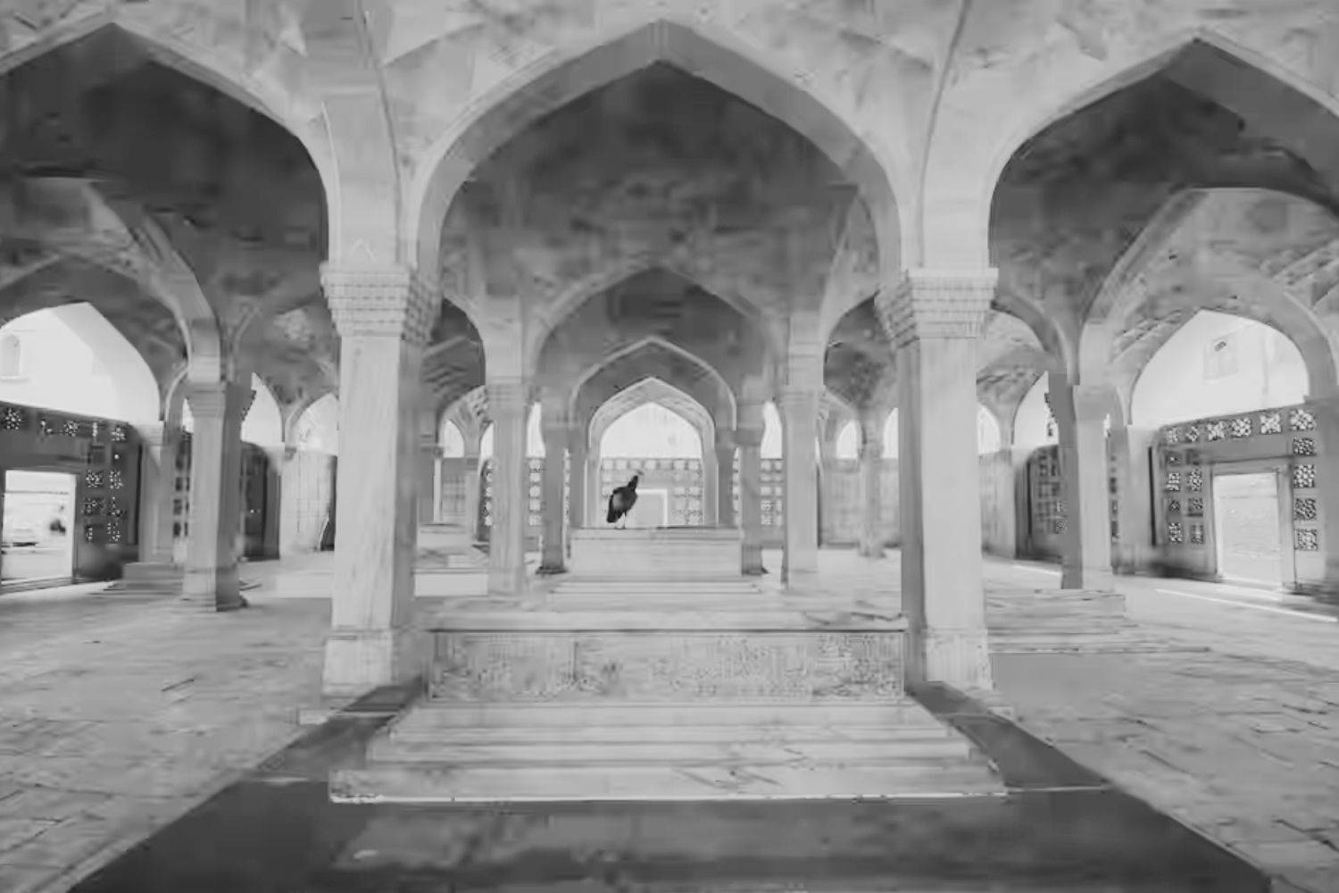 Chausath Khamba